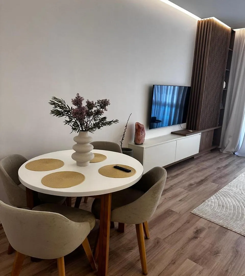 Deivis Apartment Tirana